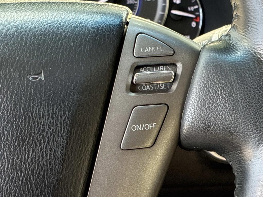 Infiniti QX80 4WD 4dr 2014