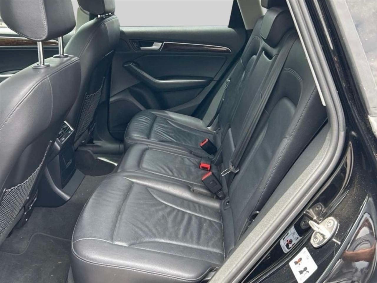 Audi Q5 quattro 4dr 2.0T Premium 2015
