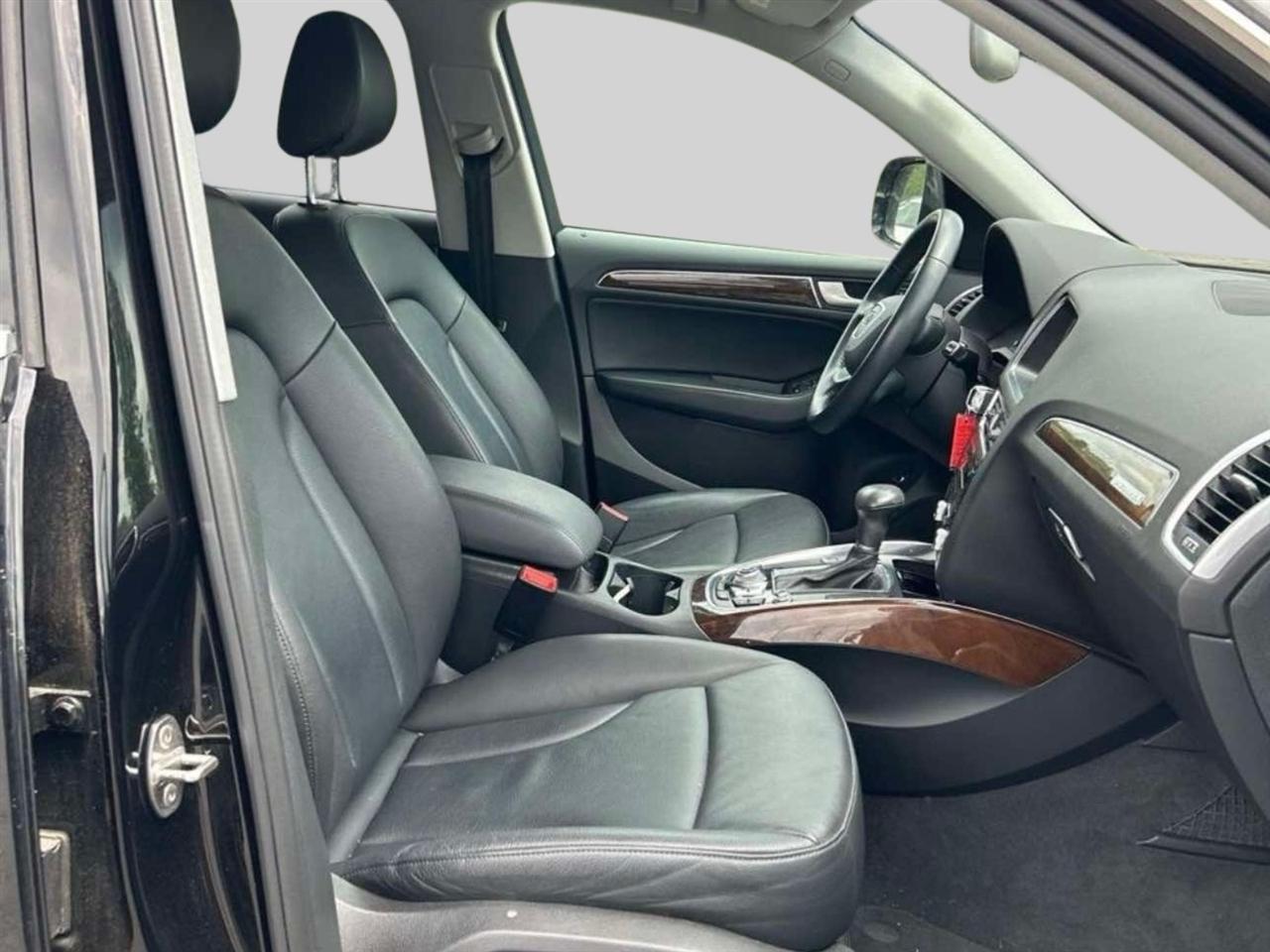Audi Q5 quattro 4dr 2.0T Premium 2015