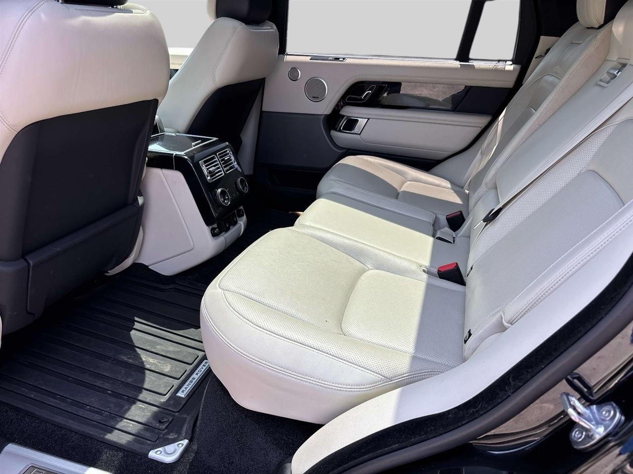 Land Rover Range Rover V8 Supercharged LWB 2019