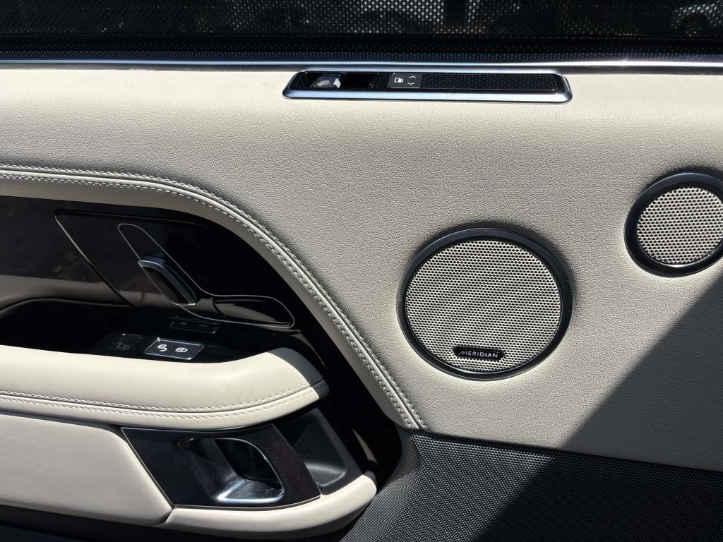 Land Rover Range Rover V8 Supercharged LWB 2019