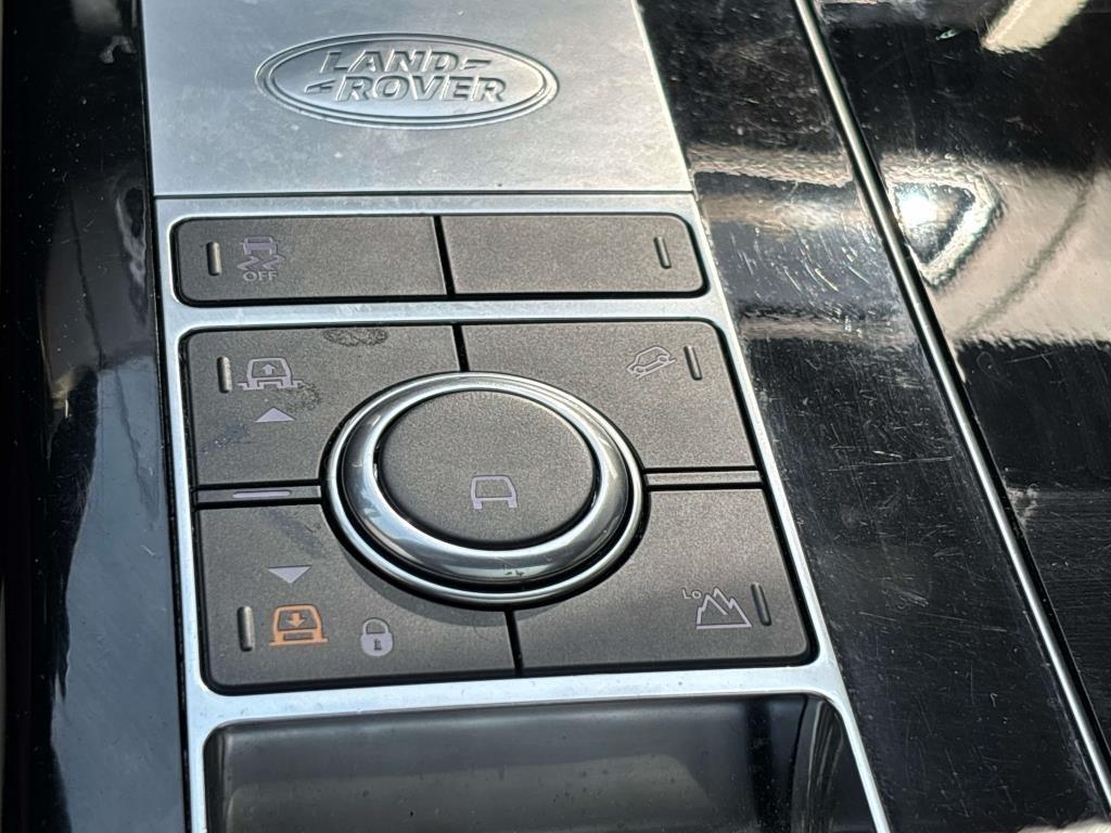 Land Rover Range Rover V8 Supercharged LWB 2019