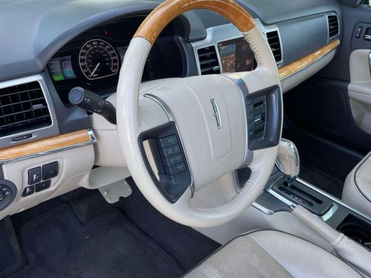 Lincoln MKZ 4dr Sdn Hybrid FWD 2012