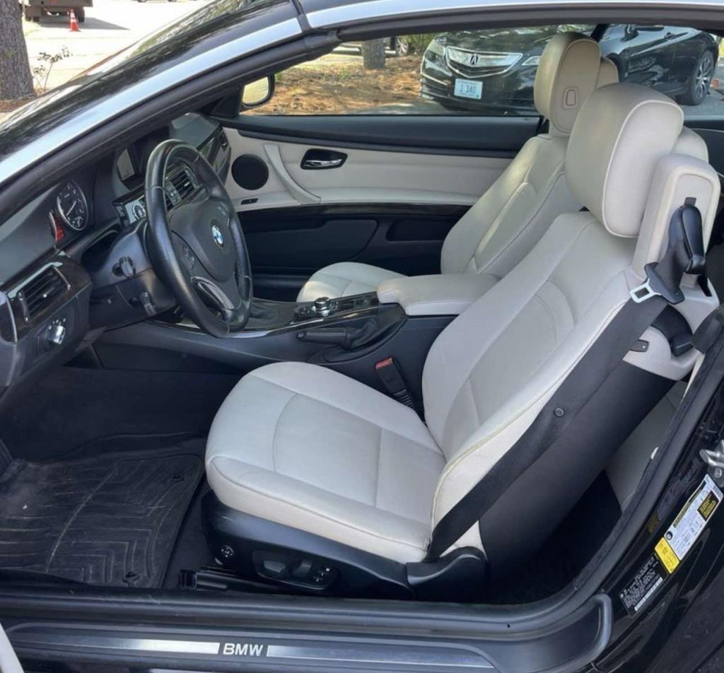 BMW 3 Series 2dr Conv 328i SULEV 2011