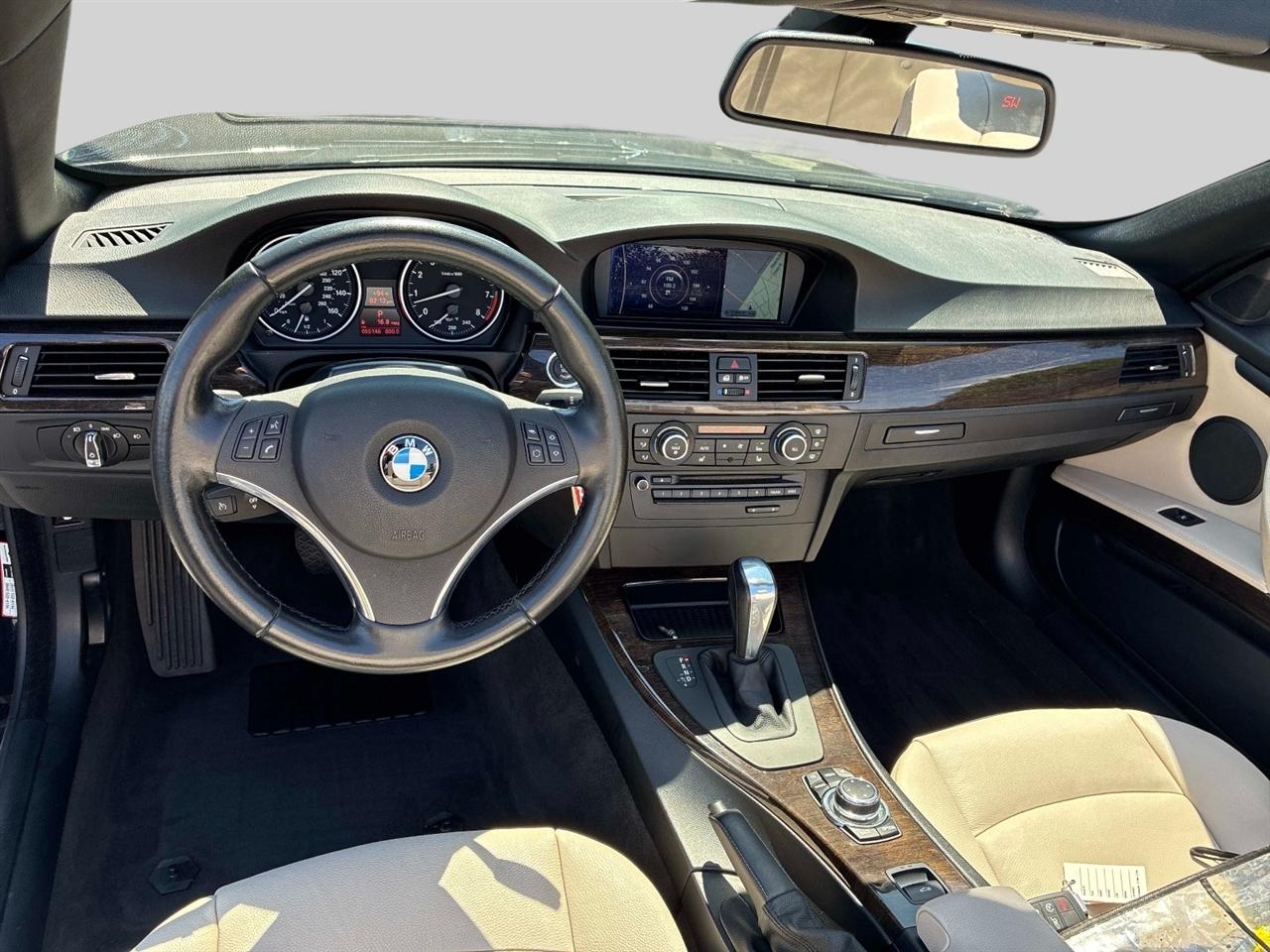 BMW 3 Series 2dr Conv 328i SULEV 2011