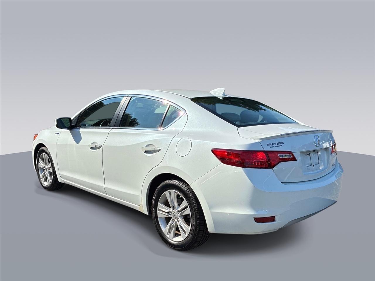 Acura ILX 4dr Sdn 1.5L Hybrid Tech Pkg 2014