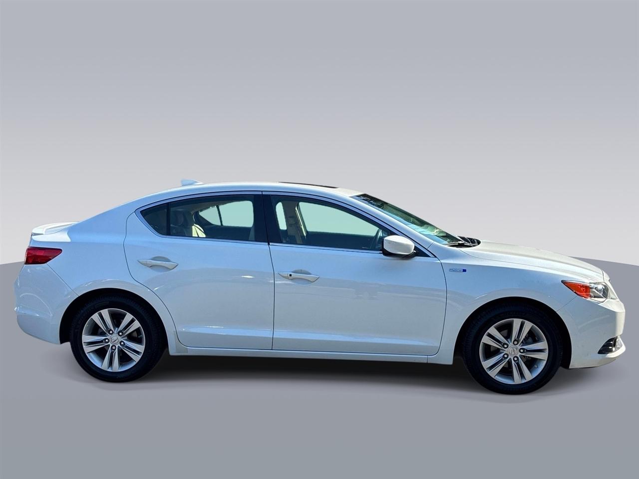 Acura ILX 4dr Sdn 1.5L Hybrid Tech Pkg 2014