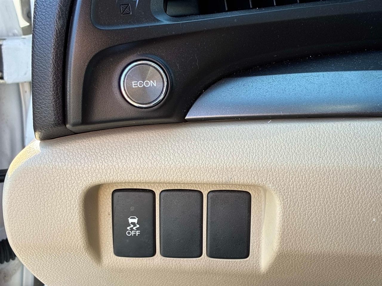 Acura ILX 4dr Sdn 1.5L Hybrid Tech Pkg 2014