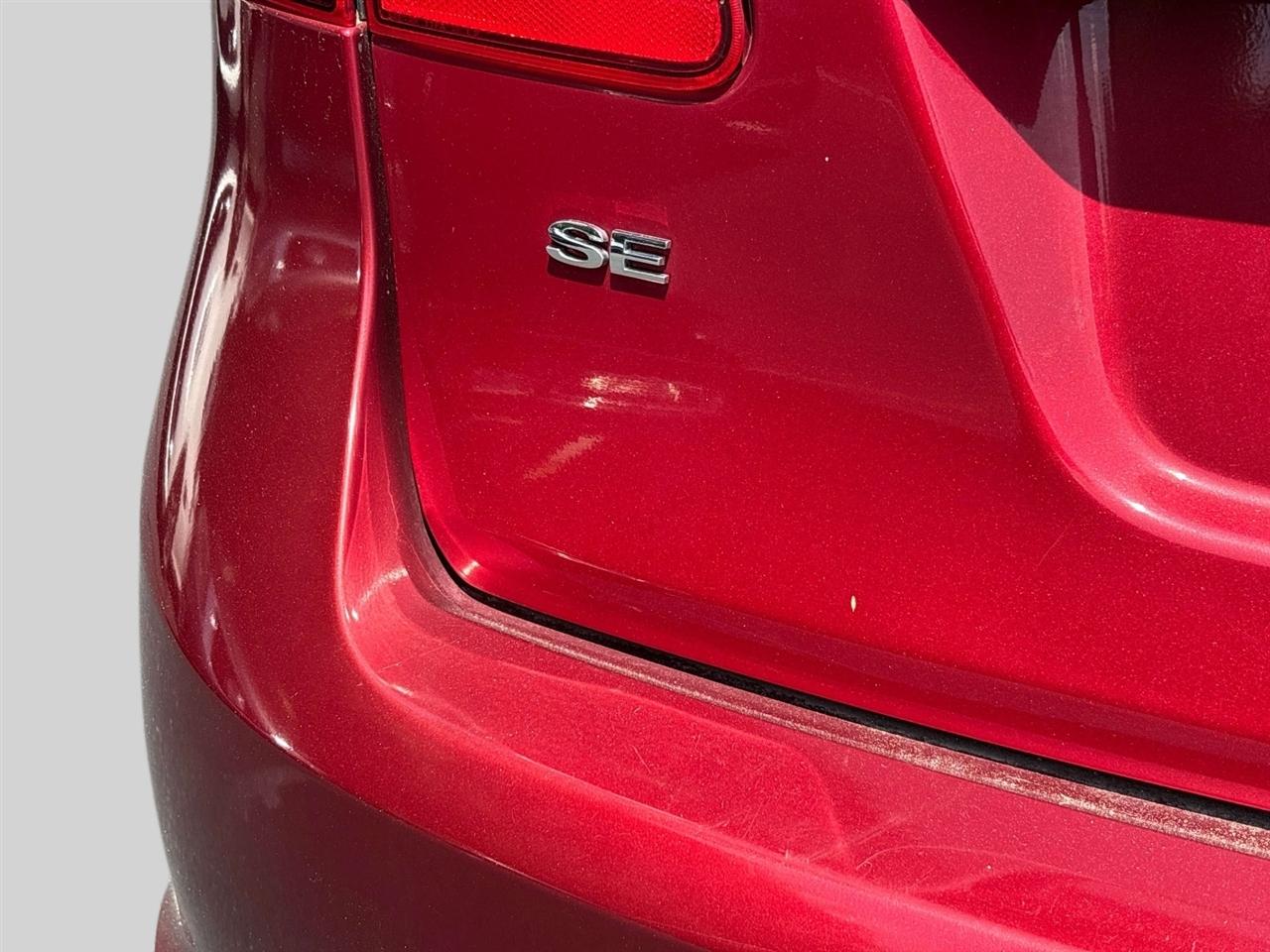 Ford Fiesta 4dr Sdn SE 2013