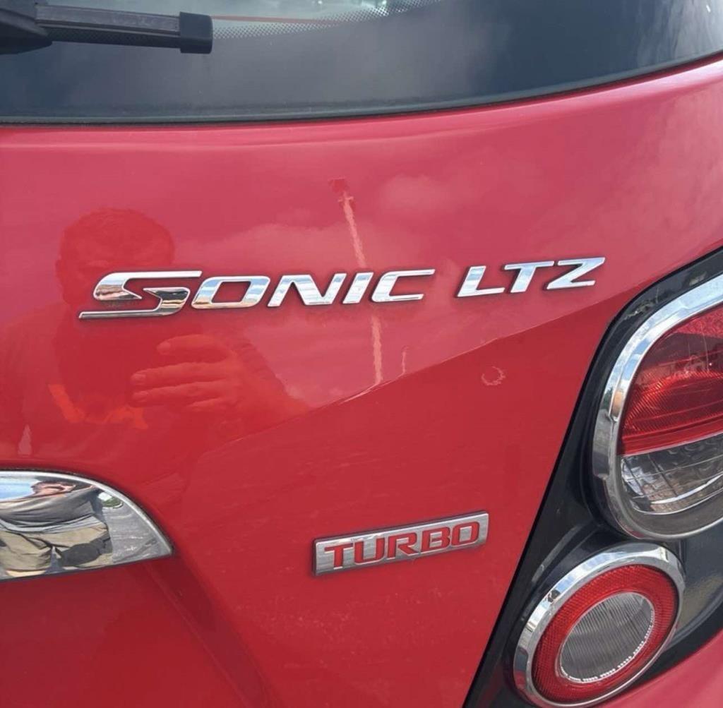 Chevrolet Sonic 5dr HB Auto LTZ 2015