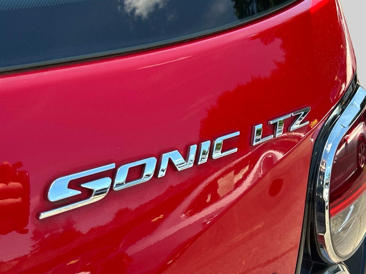 Chevrolet Sonic 5dr HB Auto LTZ 2015