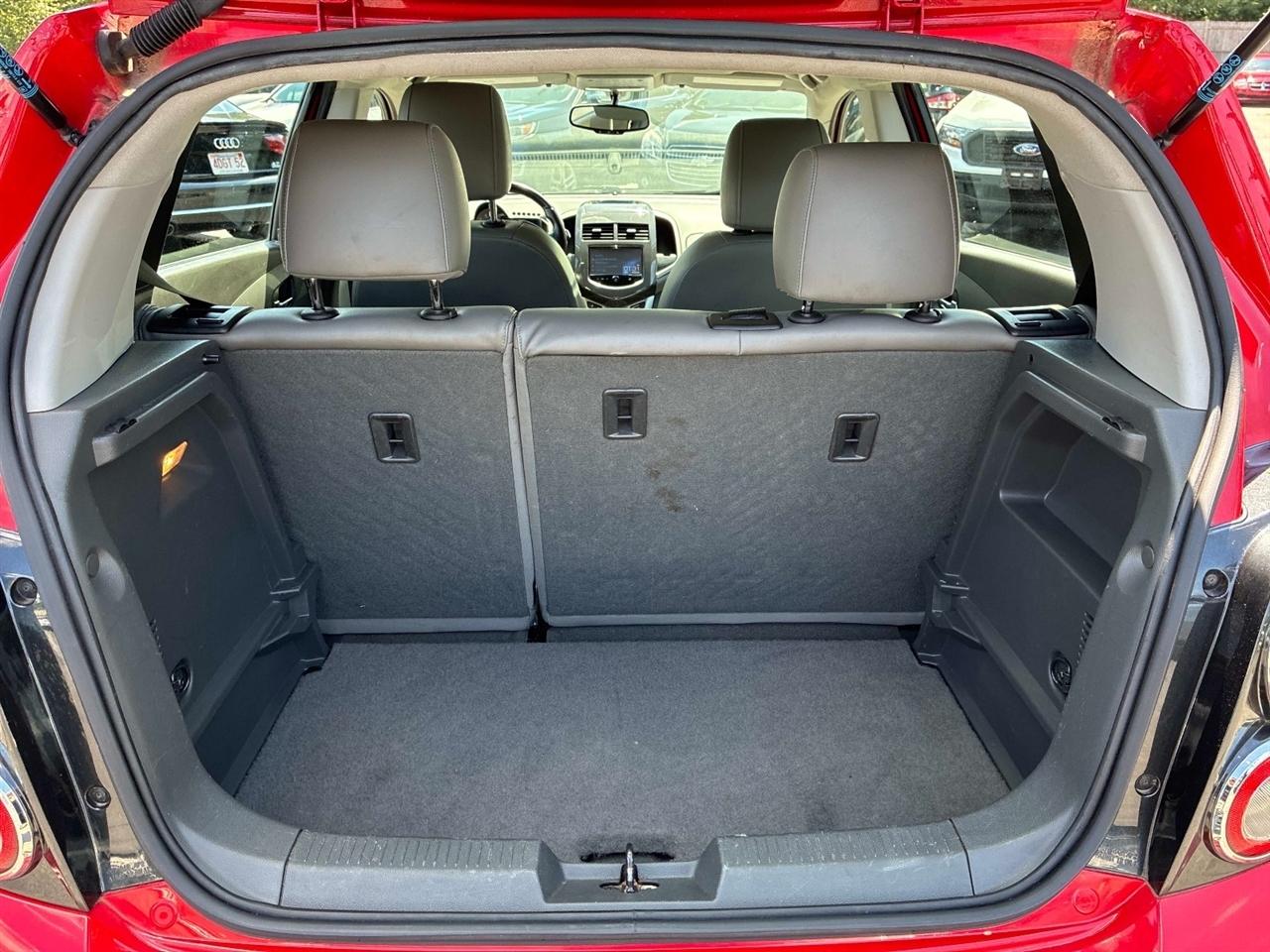 Chevrolet Sonic 5dr HB Auto LTZ 2015