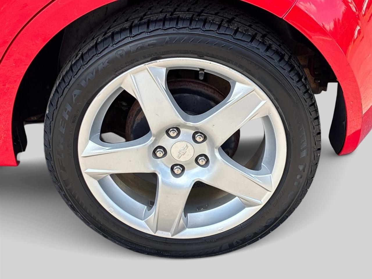 Chevrolet Sonic 5dr HB Auto LTZ 2015