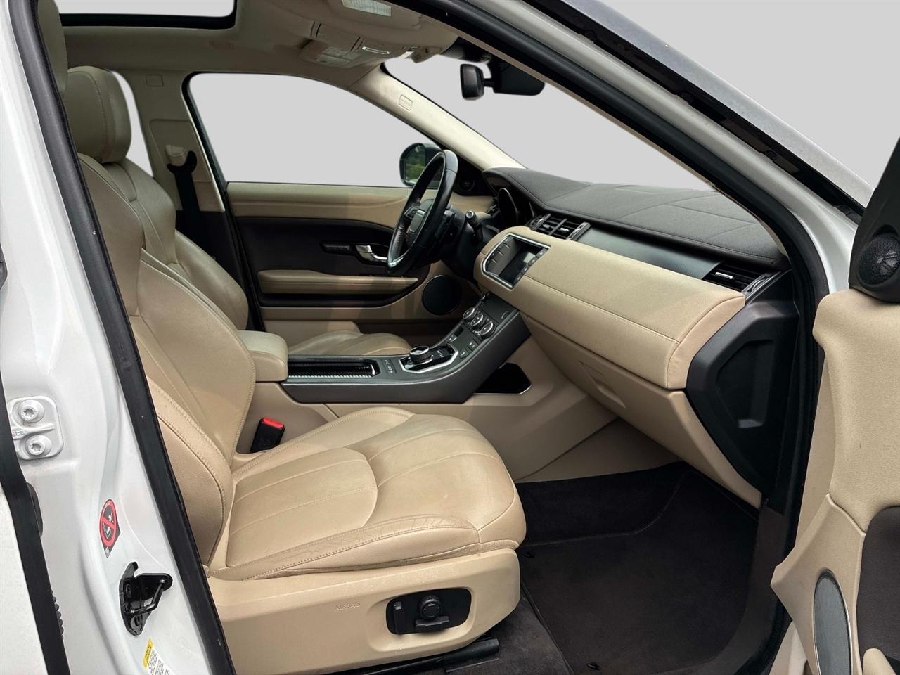 Land Rover Range Rover Evoque 5 Door SE 2018