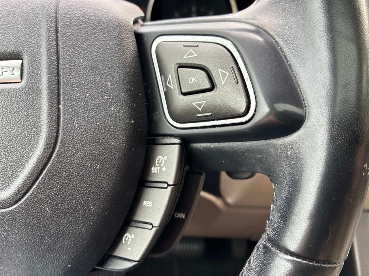 Land Rover Range Rover Evoque 5 Door SE 2018