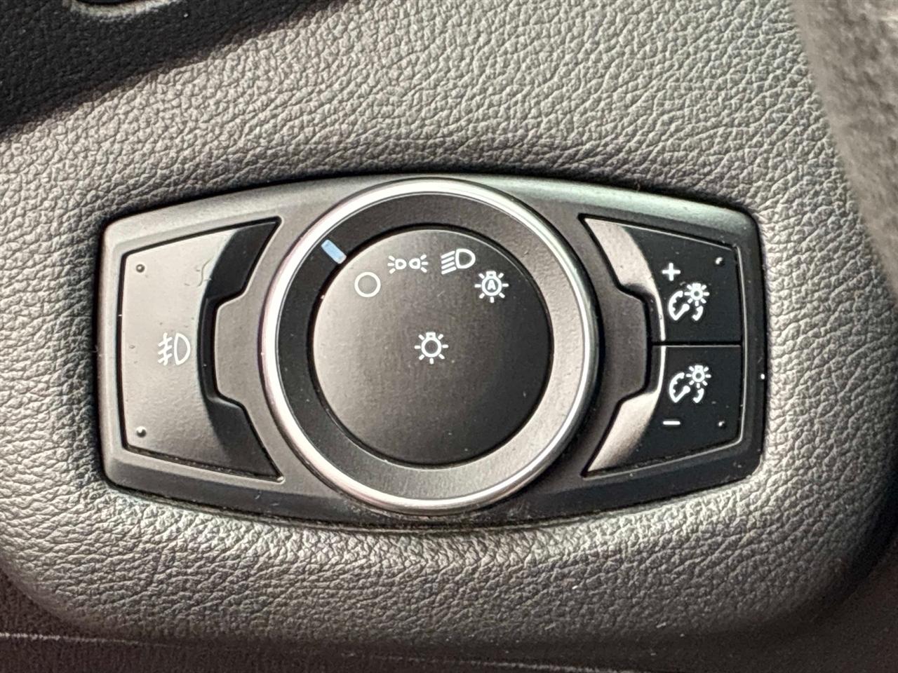Ford Escape 4WD 4dr SE 2016