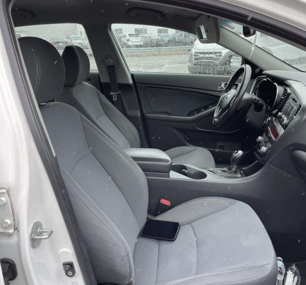 Kia Optima Hybrid 4dr Sdn 2.4L Auto LX 2013