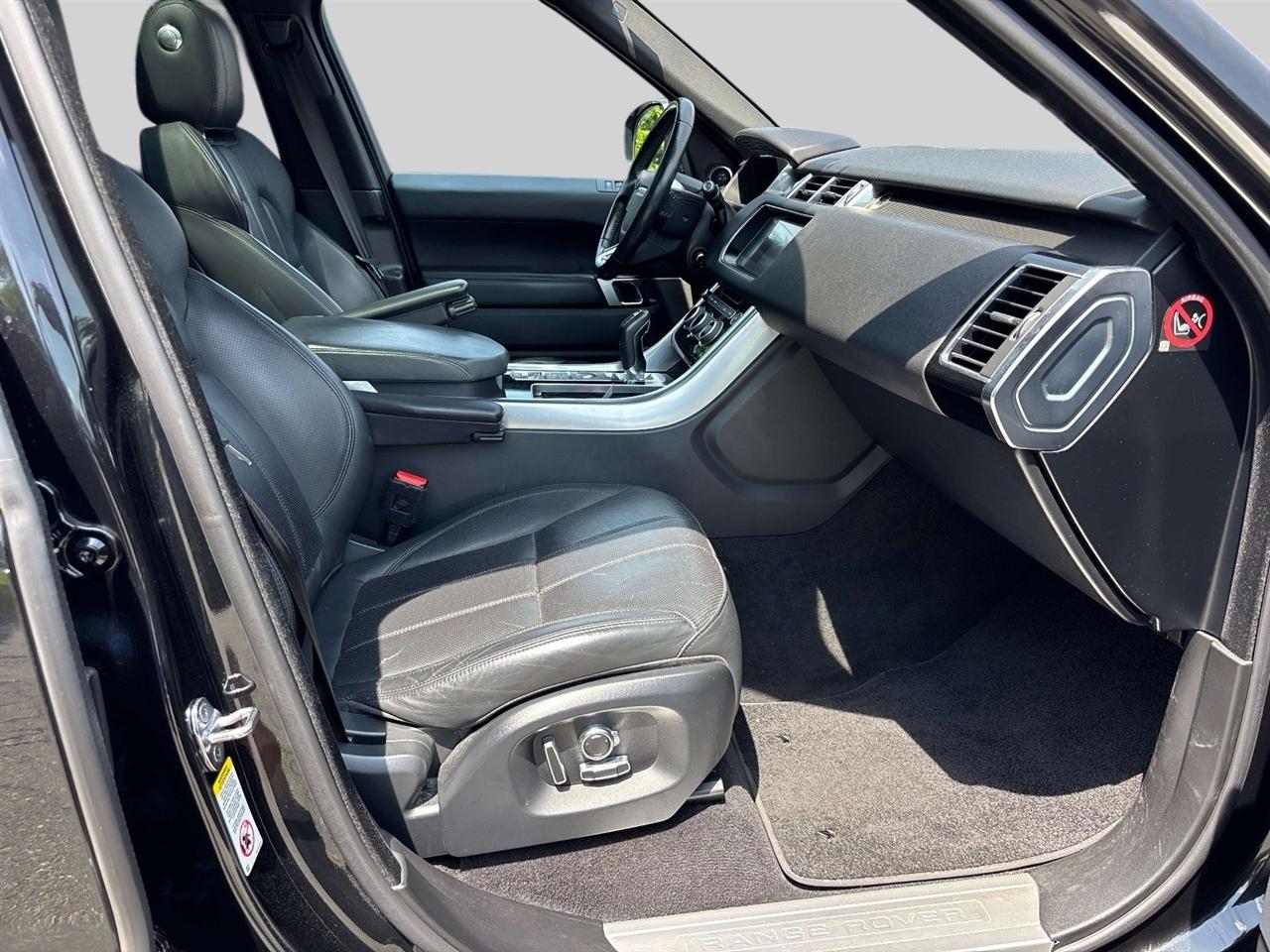 Land Rover Range Rover Sport V6 Supercharged HSE 2017