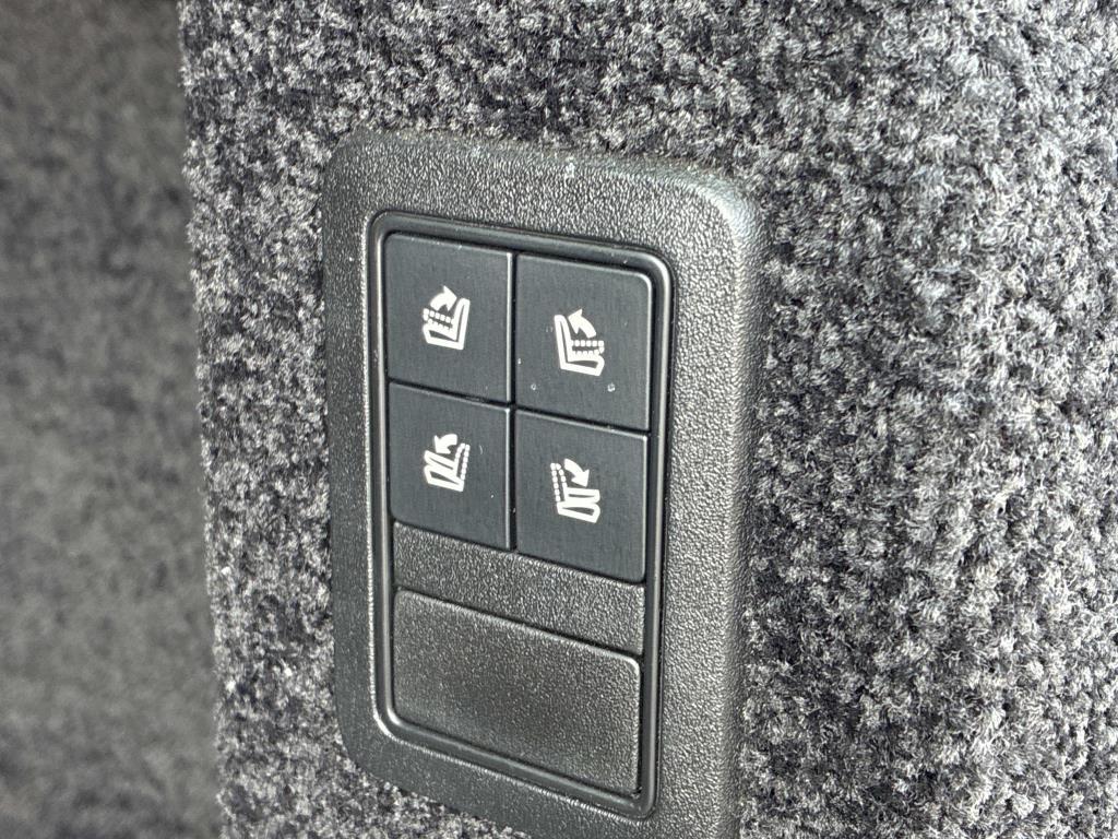 Land Rover Range Rover 4WD 4dr Autobiography 2016