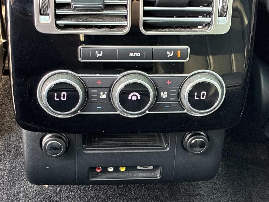 Land Rover Range Rover 4WD 4dr Autobiography 2016