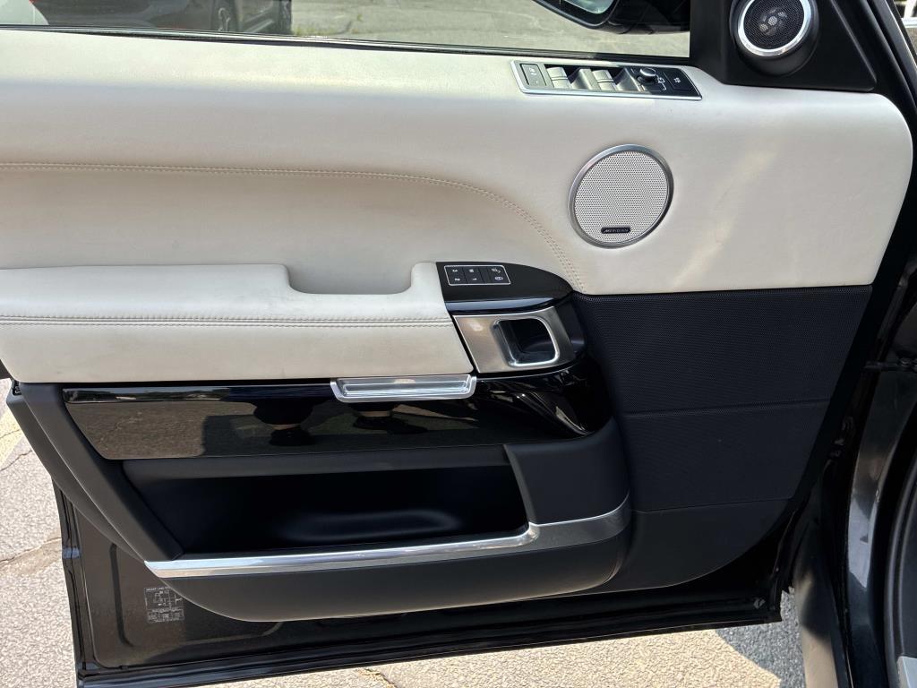 Land Rover Range Rover 4WD 4dr Autobiography 2016