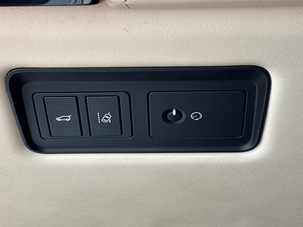 Land Rover Range Rover 4WD 4dr Autobiography 2016