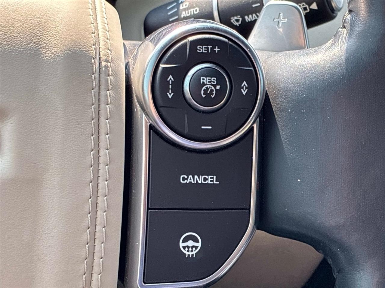 Land Rover Range Rover 4WD 4dr Autobiography 2016