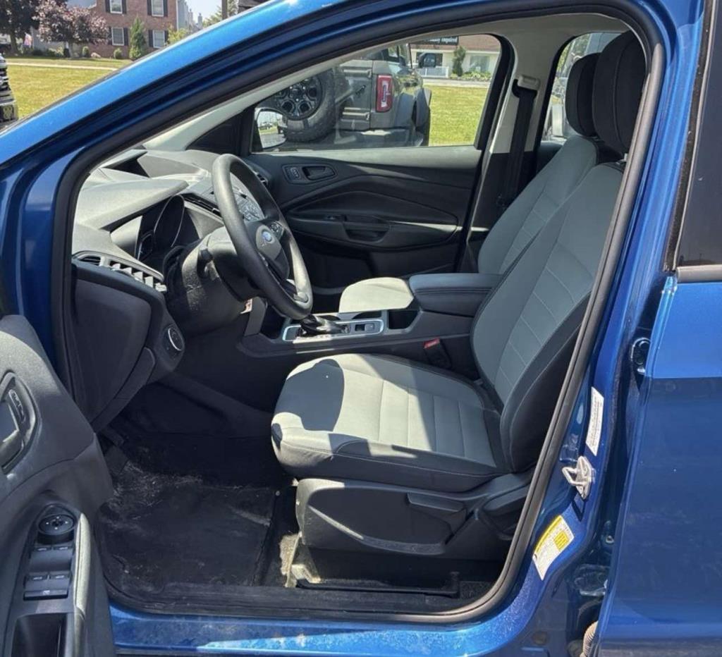 Ford Escape S FWD 2018