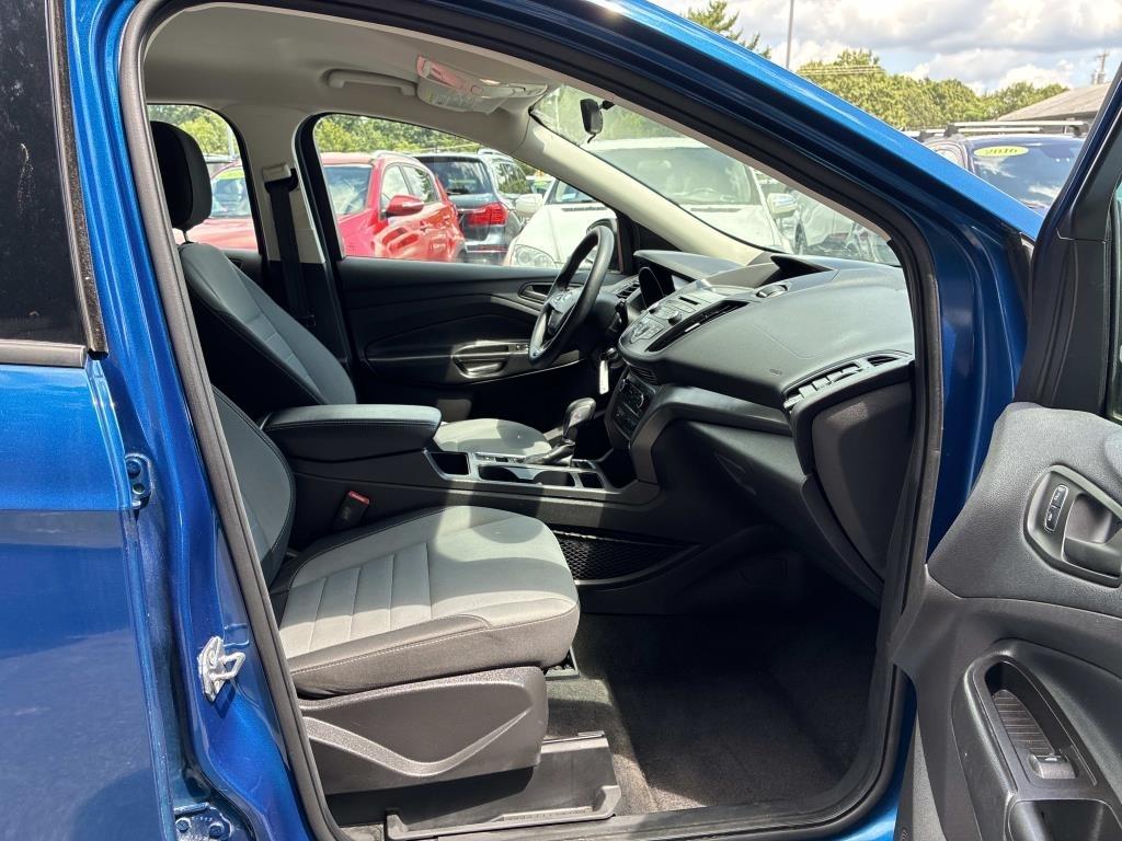 Ford Escape S FWD 2018