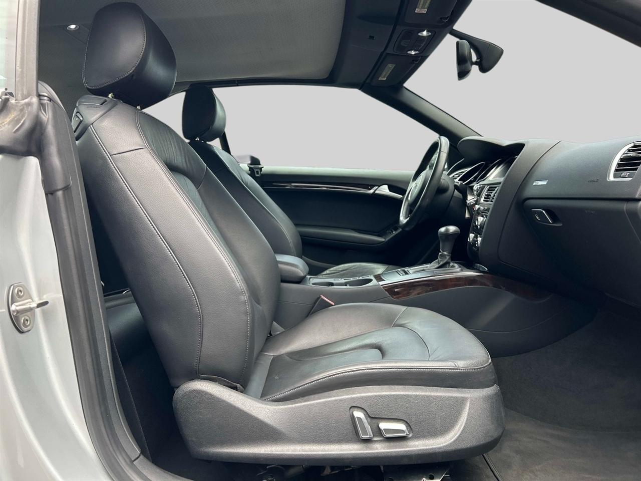 Audi A5 2dr Cabriolet Auto FrontTrak 2.0T Premium Plus 2013
