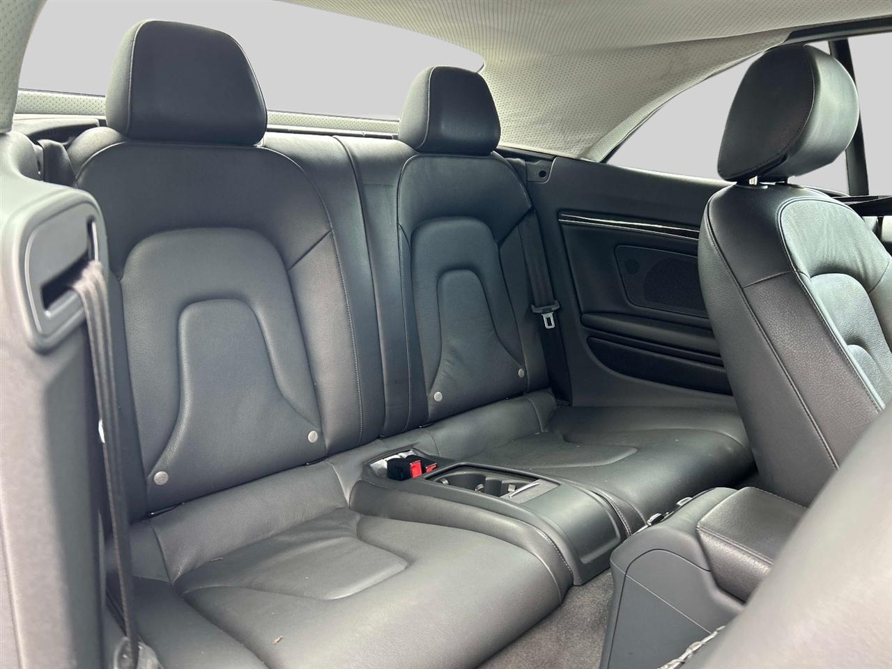 Audi A5 2dr Cabriolet Auto FrontTrak 2.0T Premium Plus 2013
