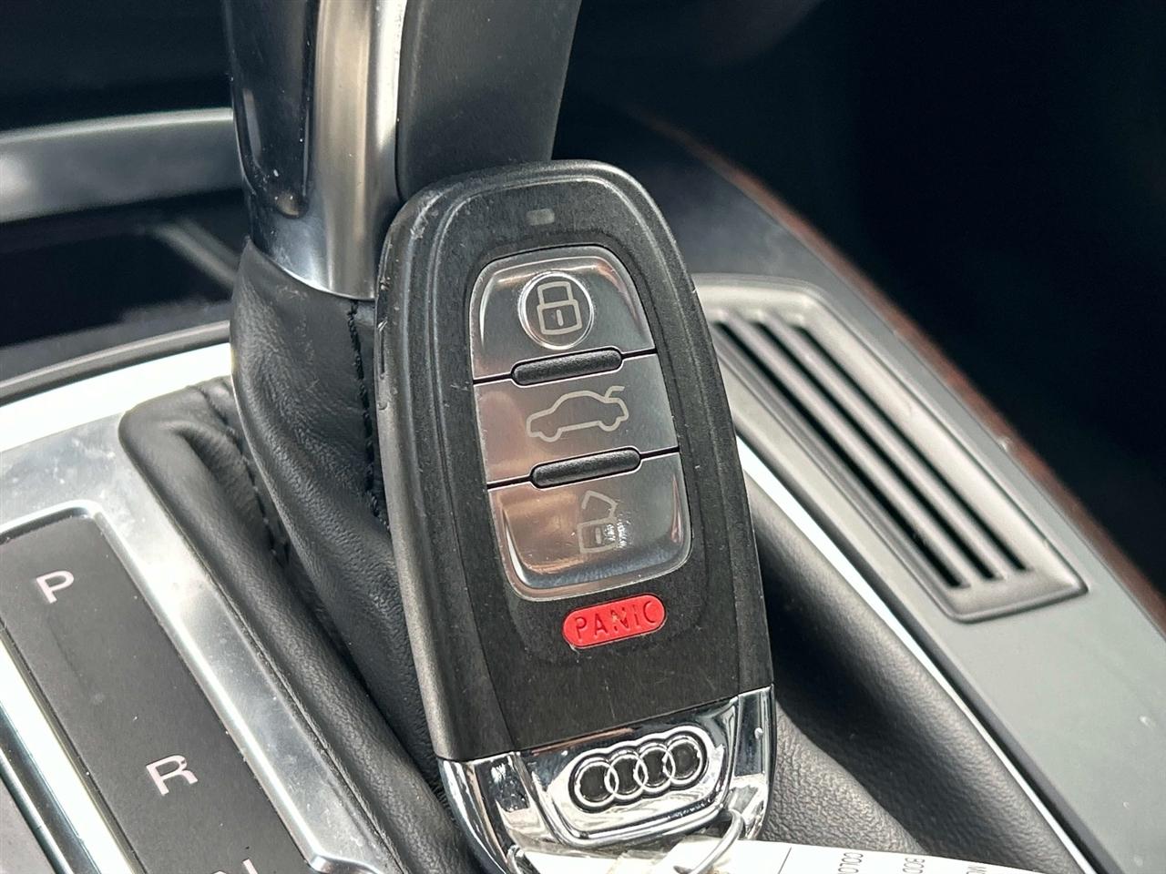 Audi A5 2dr Cabriolet Auto FrontTrak 2.0T Premium Plus 2013