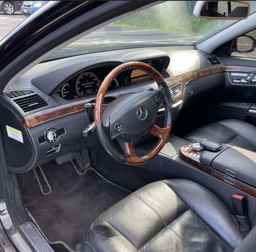 Mercedes-Benz S-Class 4dr Sdn 5.5L V8 4MATIC 2008