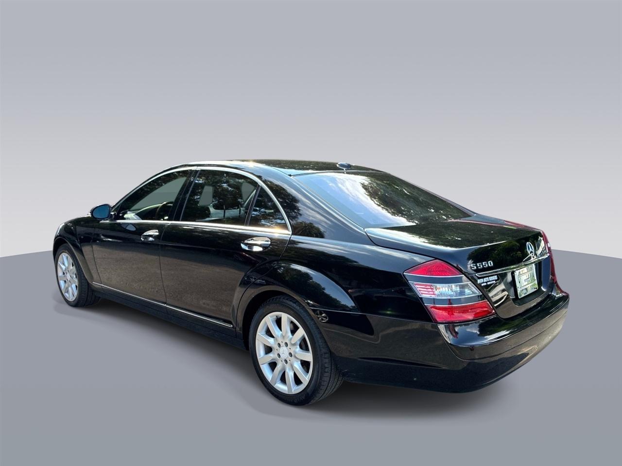 Mercedes-Benz S-Class 4dr Sdn 5.5L V8 4MATIC 2008