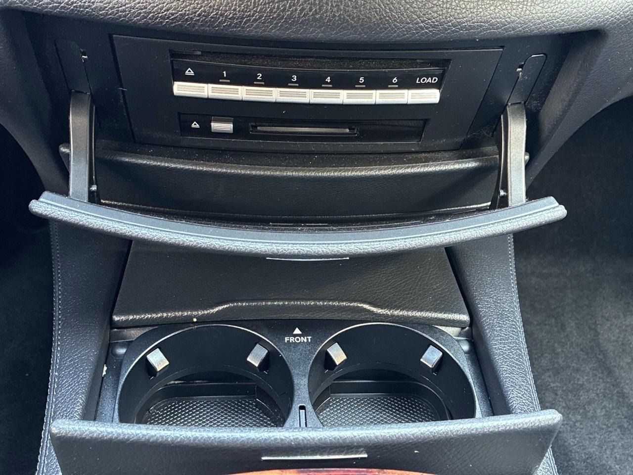 Mercedes-Benz S-Class 4dr Sdn 5.5L V8 4MATIC 2008