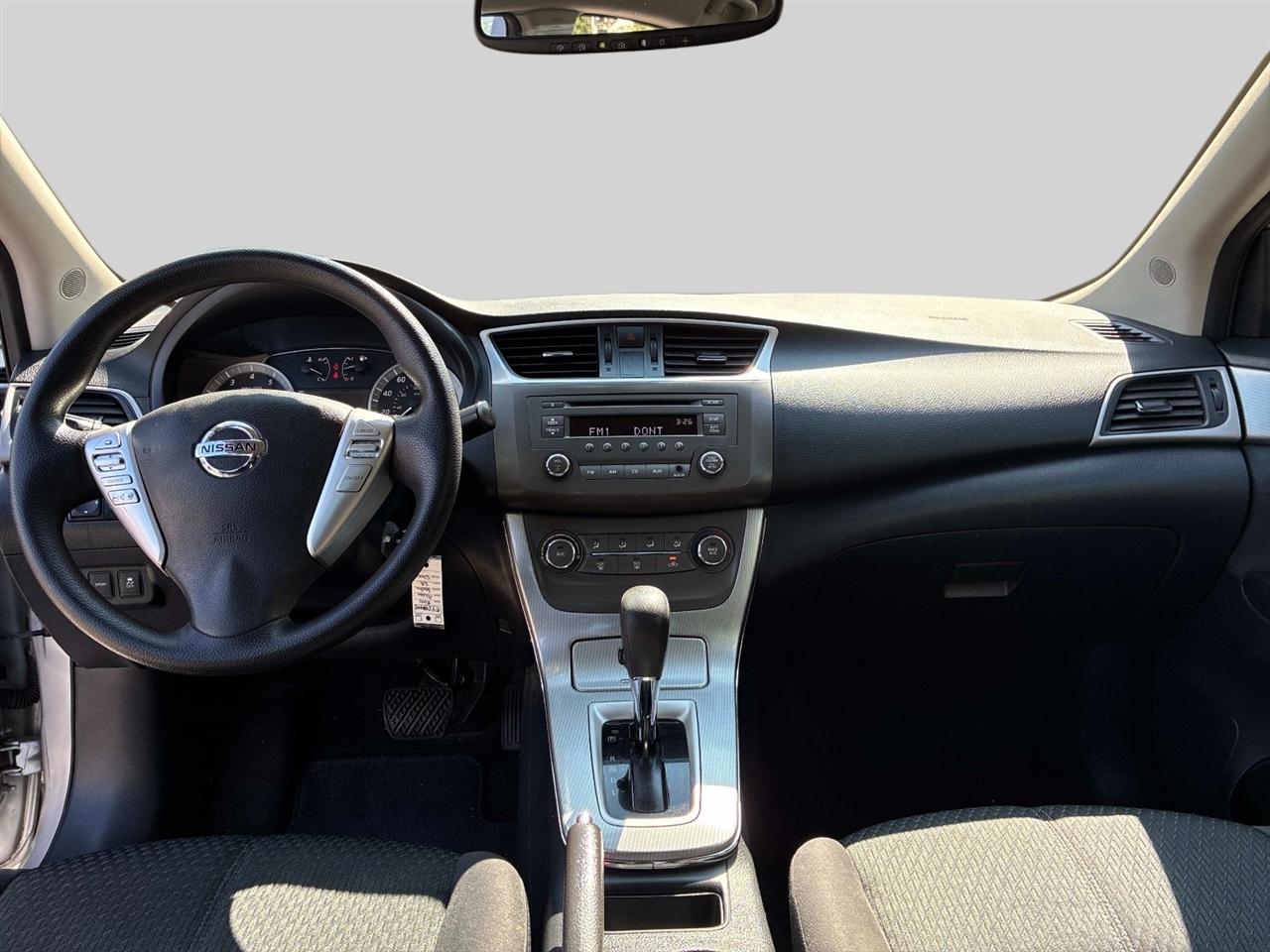 Nissan Sentra 4dr Sdn I4 CVT SR 2014