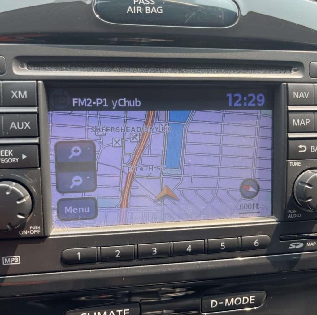Nissan Juke 5dr Wgn CVT SL AWD 2012