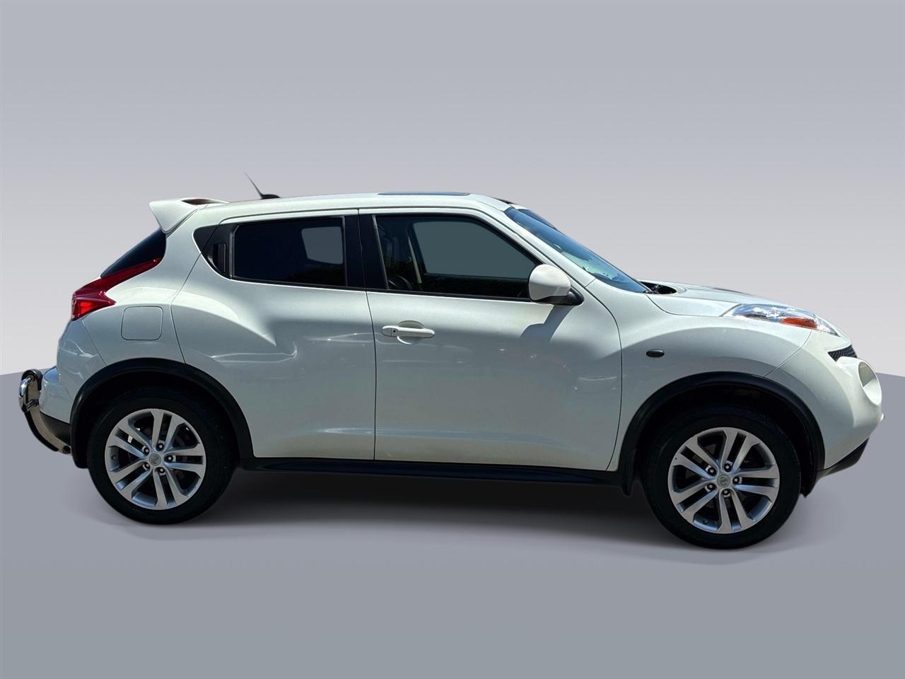 Nissan Juke 5dr Wgn CVT SL AWD 2012