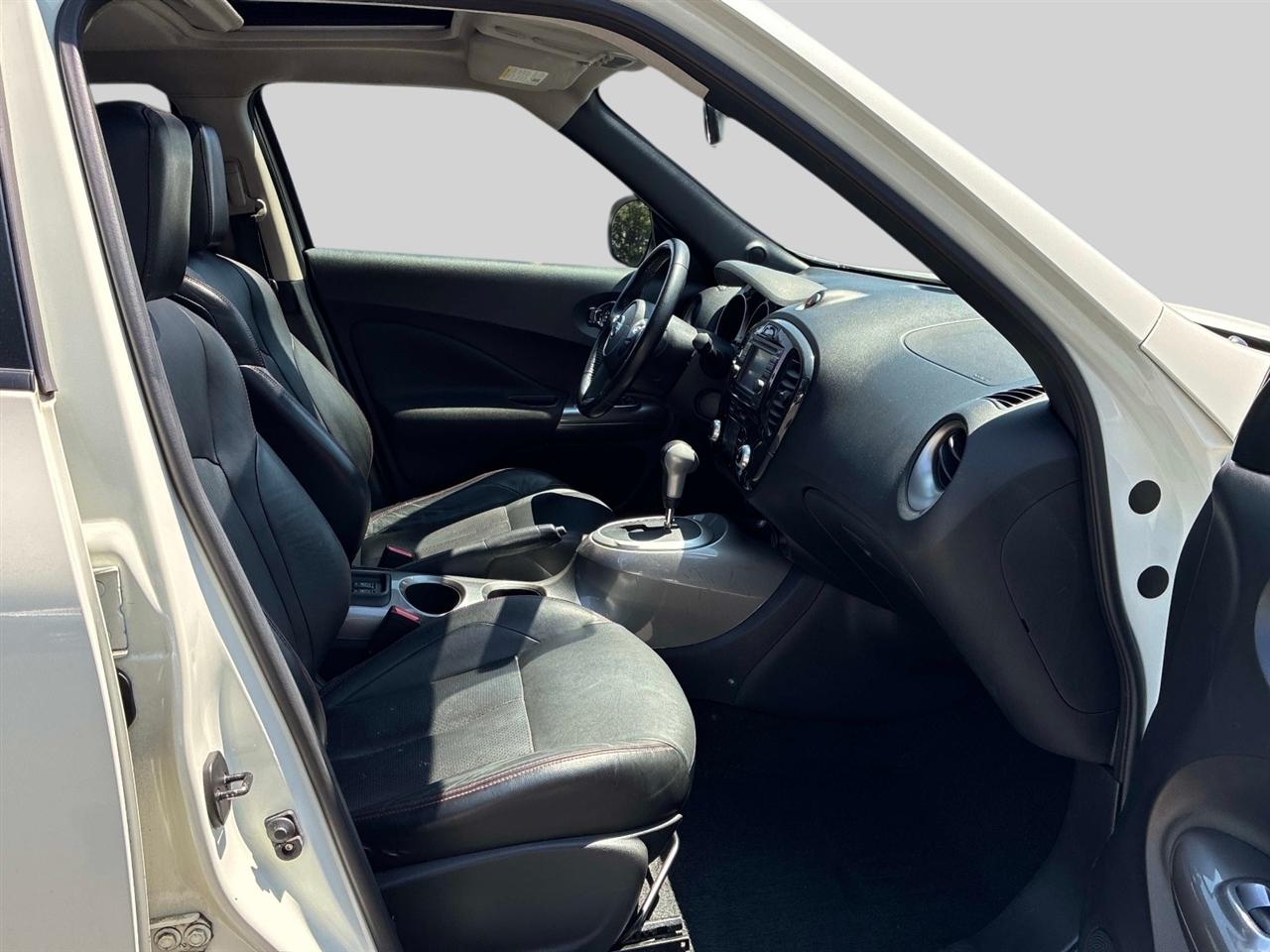 Nissan Juke 5dr Wgn CVT SL AWD 2012