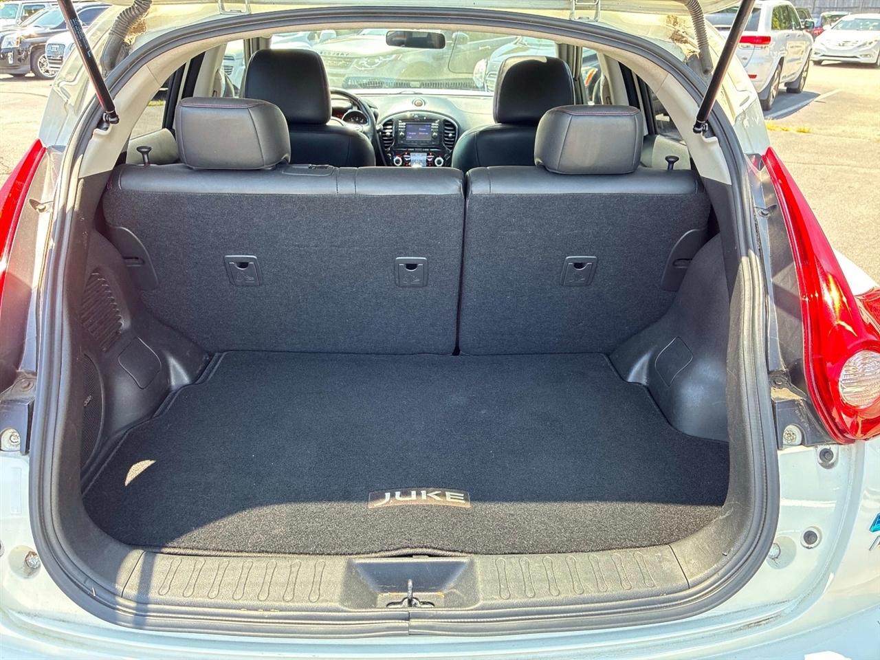 Nissan Juke 5dr Wgn CVT SL AWD 2012