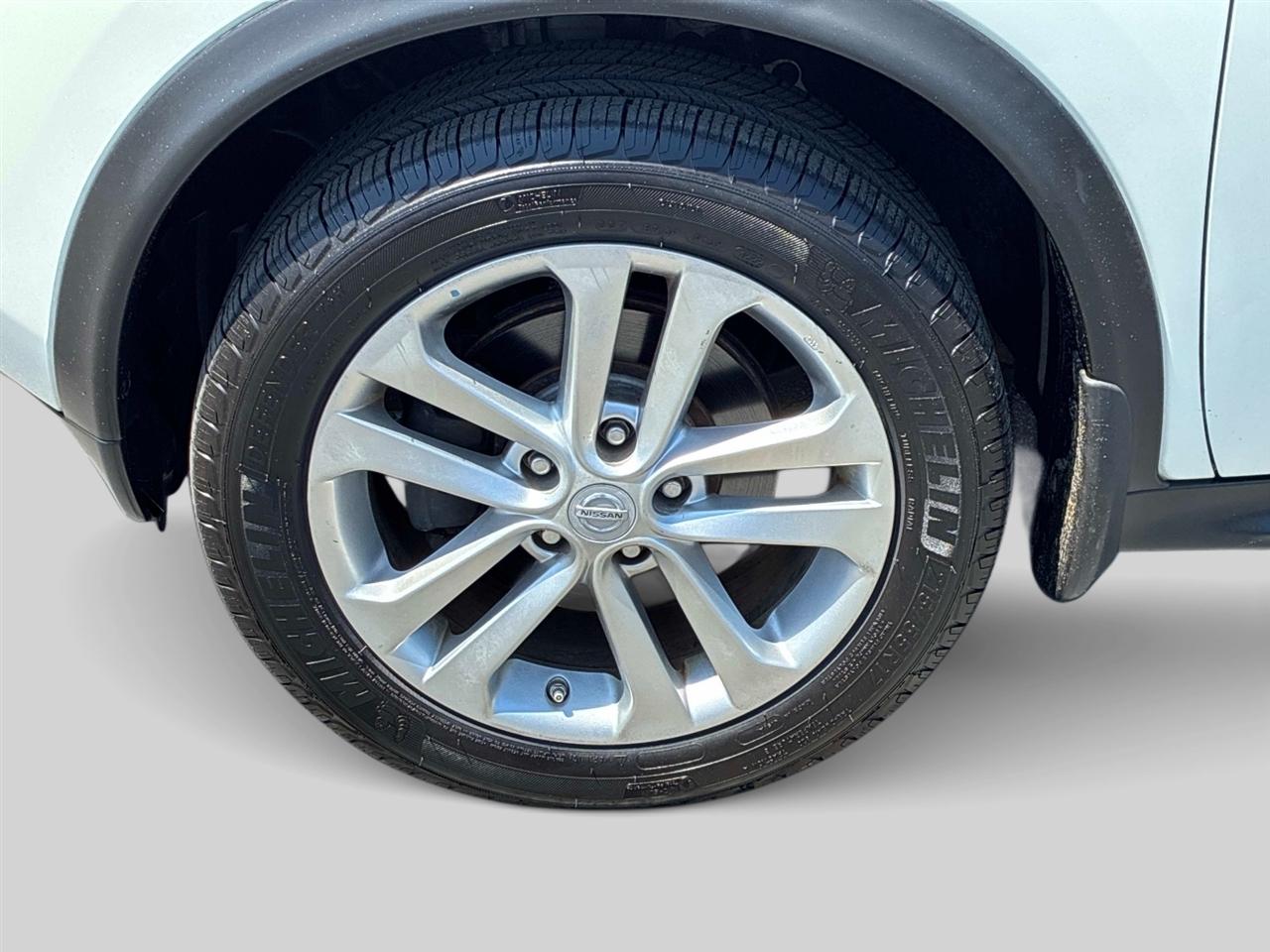 Nissan Juke 5dr Wgn CVT SL AWD 2012