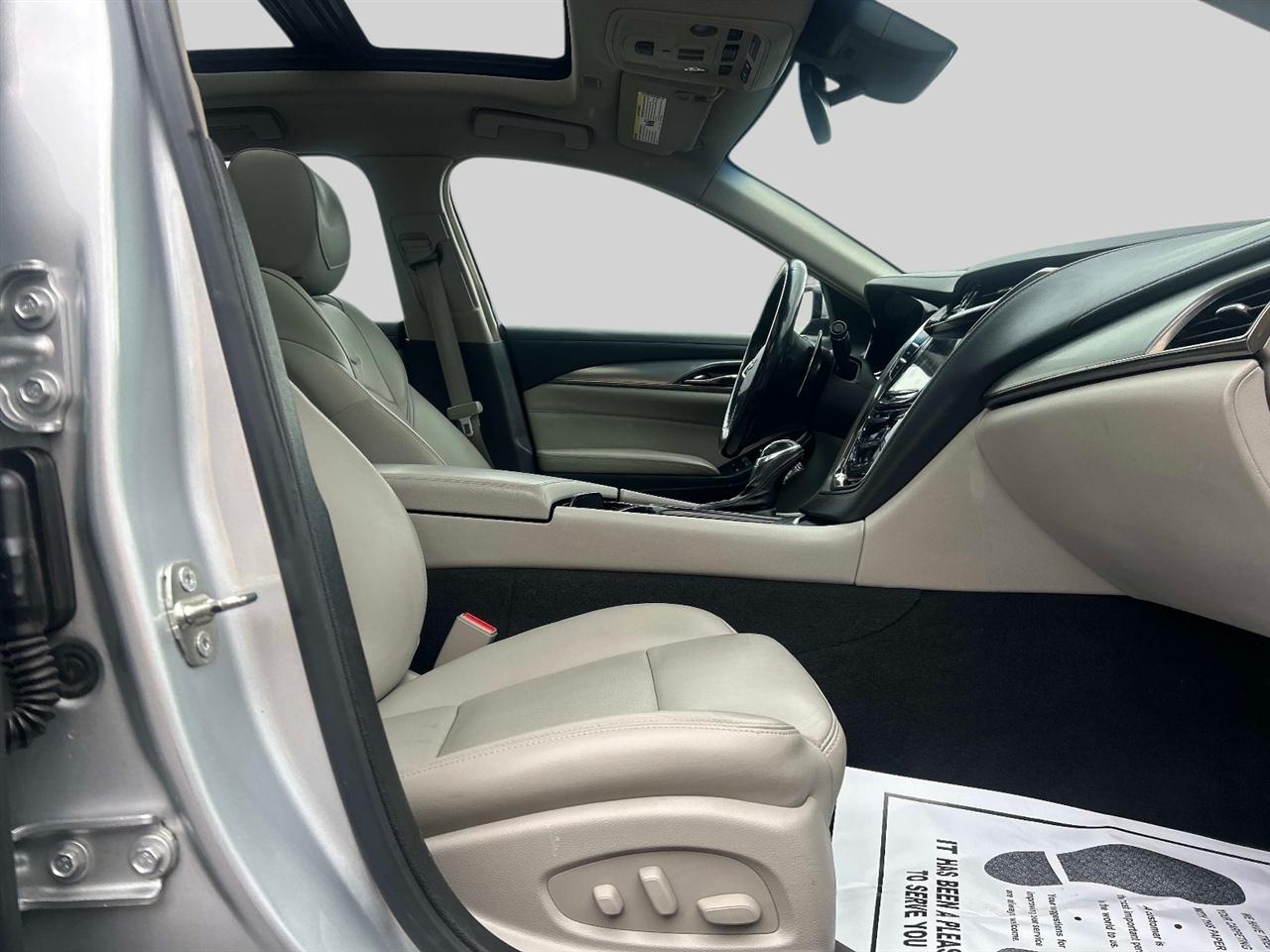 Cadillac CTS Sedan 4dr Sdn 3.6L Luxury RWD 2019