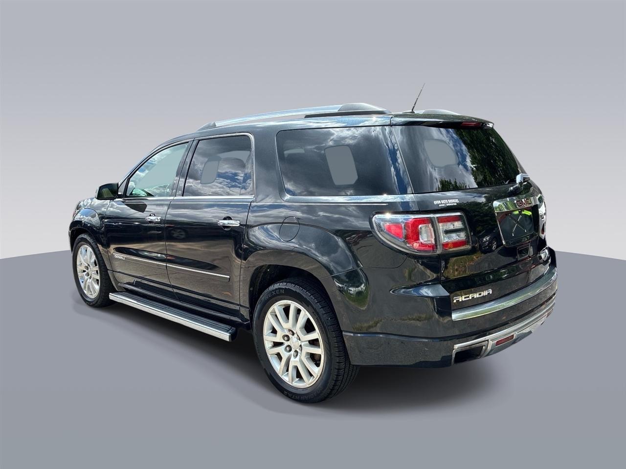 GMC Acadia AWD 4dr Denali 2015