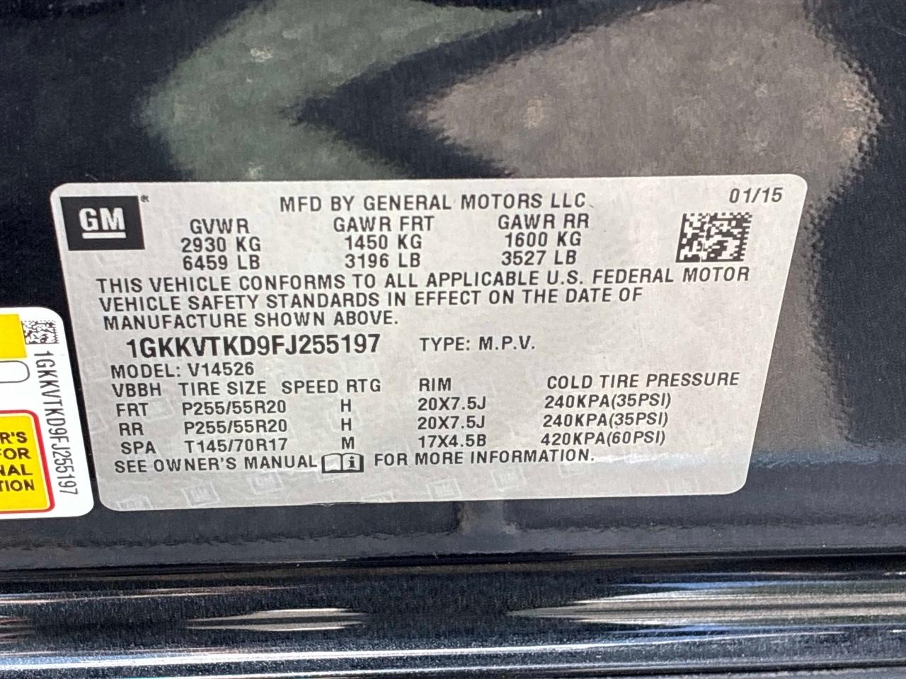 GMC Acadia AWD 4dr Denali 2015