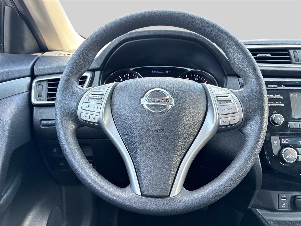 Nissan Rogue AWD 4dr SV 2016