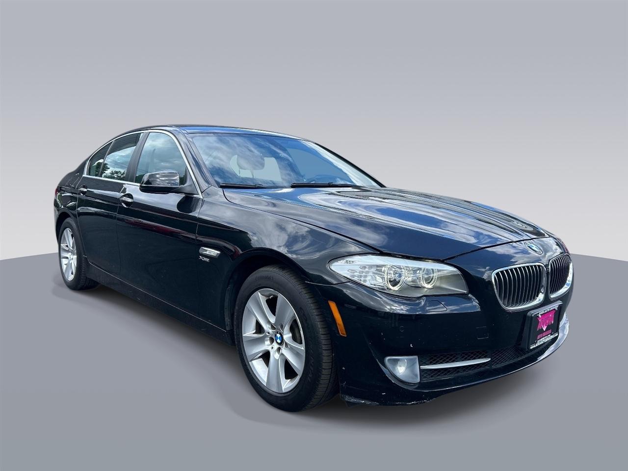 2012 BMW 5 Series 4dr Sdn 528i xDrive AWD