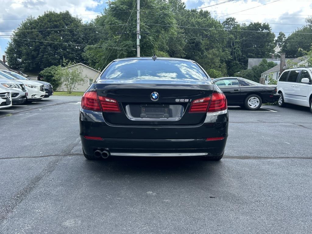BMW 5 Series 4dr Sdn 528i xDrive AWD 2012