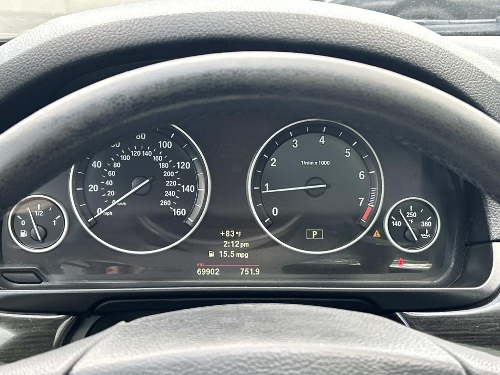 BMW 5 Series 4dr Sdn 528i xDrive AWD 2012