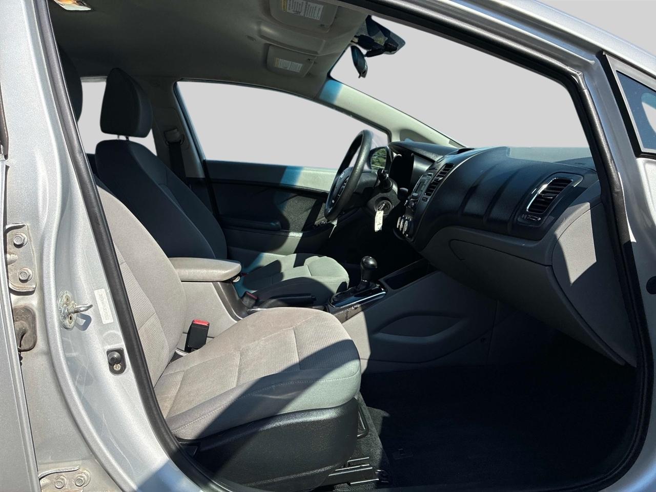 Kia Forte LX Auto 2018
