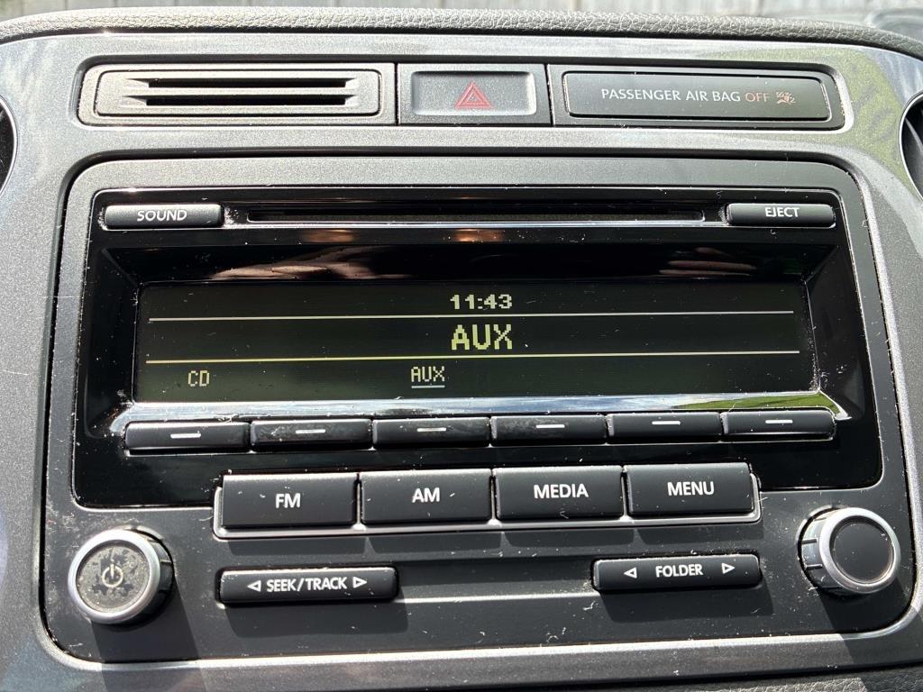 Volkswagen Tiguan 4WD 4dr Auto SE w/Sunroof & Nav 2013